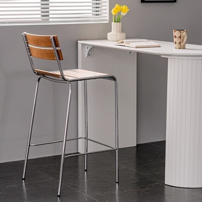 Ghế bar sắt nghệ thuật mặt gỗ uốn cong độc đáo GB612