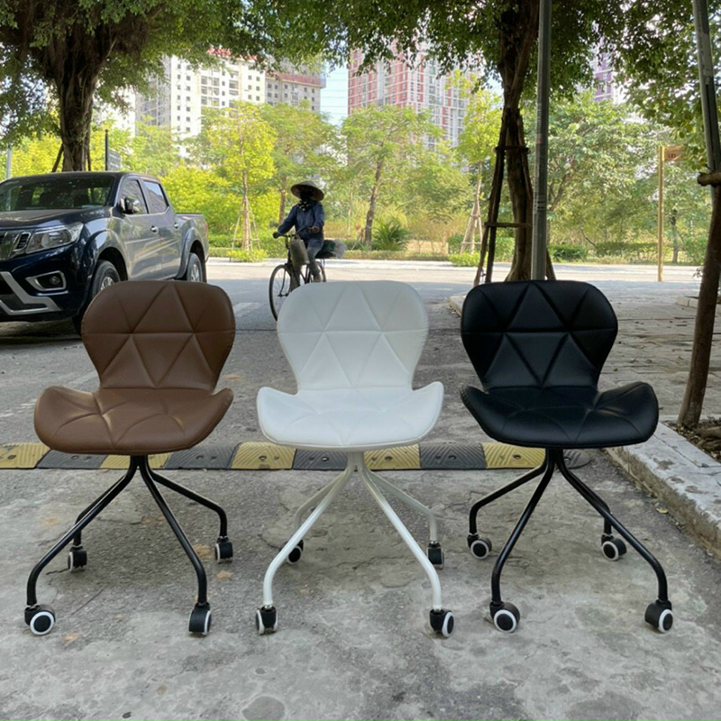 Ghế da lưng trám chân xoay 4 càng GB239
