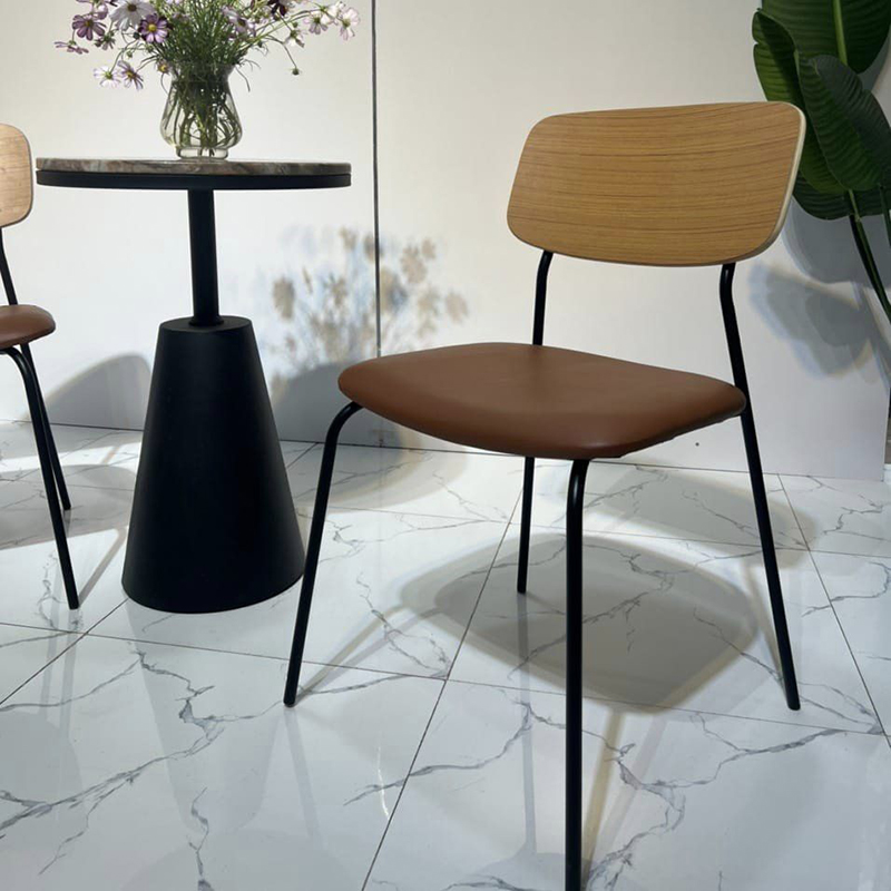 Bàn ghế cafe Decor chân sắt giá rẻ GC887