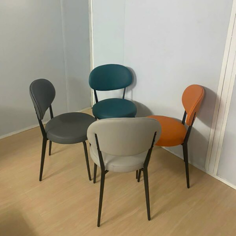 Ghế ăn, ghế cafe bọc nệm chân sắt kiểu dáng hiện đại GC873
