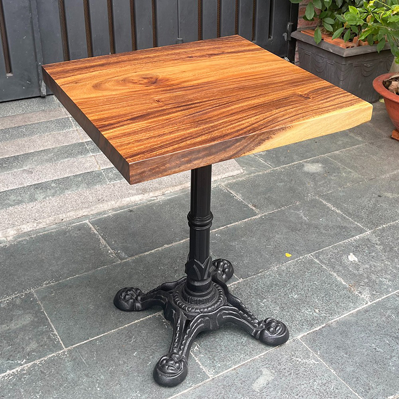 Bàn cafe vuông gỗ Me Tây chân gang mỹ nghệ hình rùa ống GC609