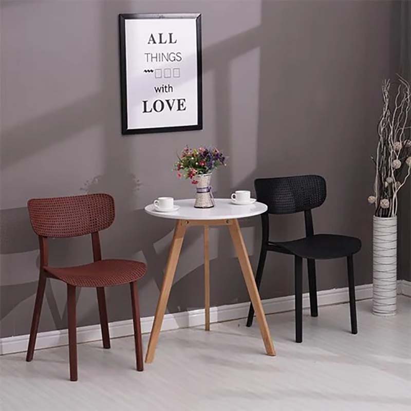 Bàn gỗ cafe mặt tròn 3 chân giá rẻ GC697