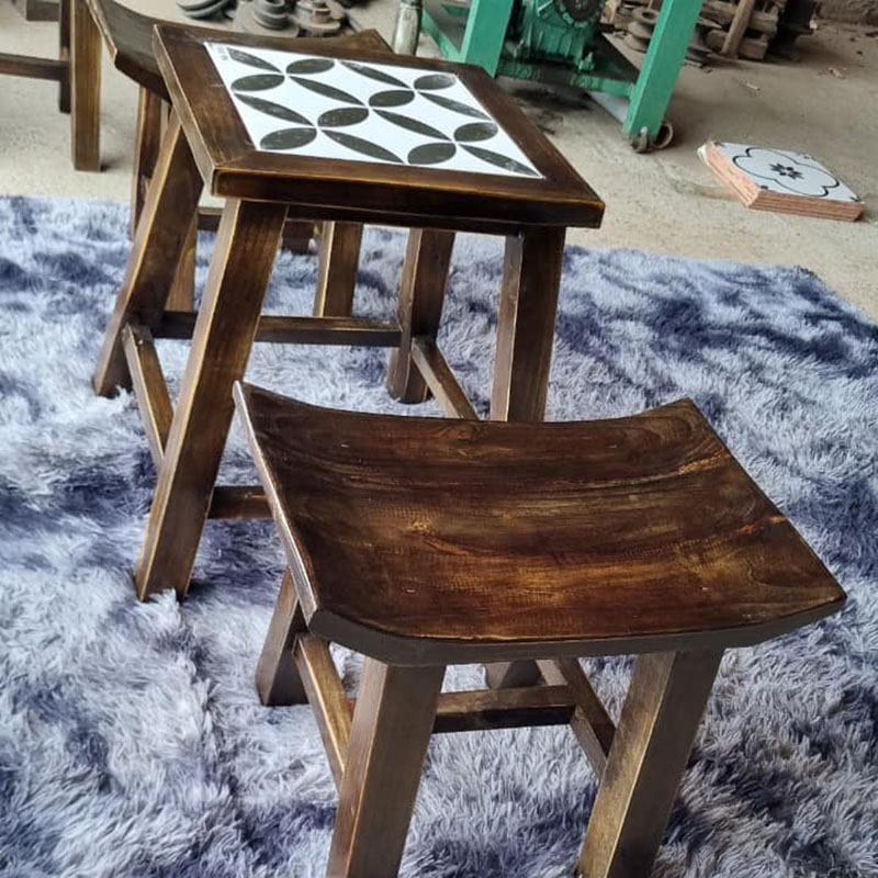 Bộ bàn ghế gỗ cafe phong cách Vintage mộc mạc, hoài cổ GC586