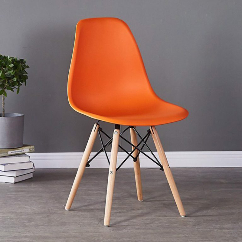Ghế nhựa Eames chân đan nhập khẩu GC620