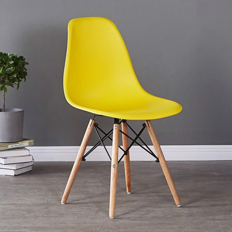 Ghế nhựa Eames chân đan nhập khẩu GC620