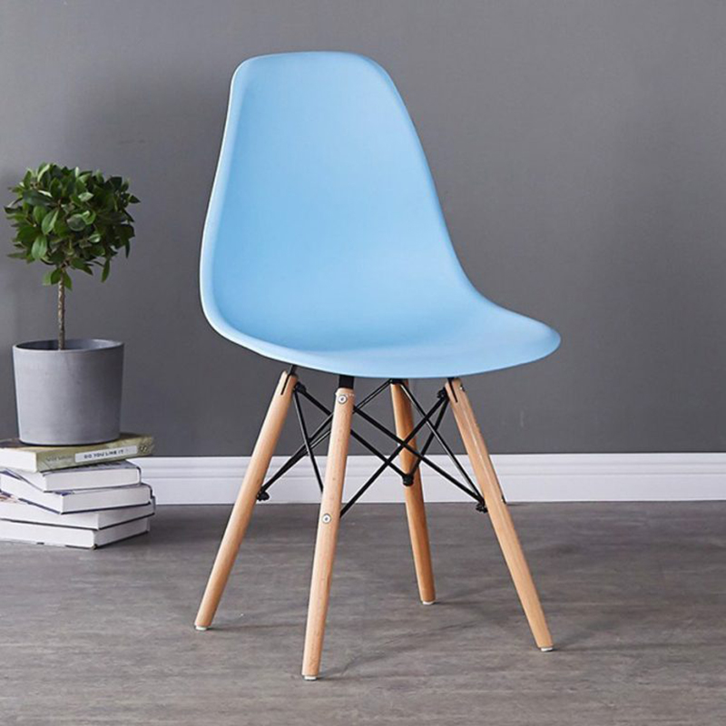 Ghế nhựa Eames chân đan nhập khẩu GC620