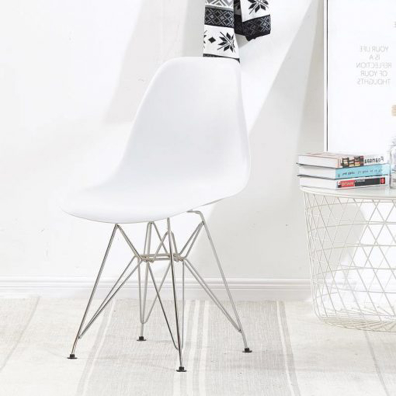 Ghế nhựa Eames chân sắt mạ Inox GC621