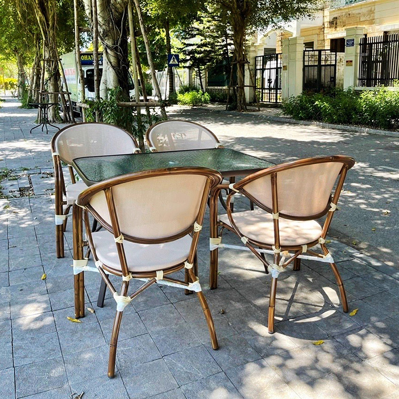 Ghế cafe ngoài trời khung nhôm giả mây màu gỗ lưng nệm lưới Textilen BS216