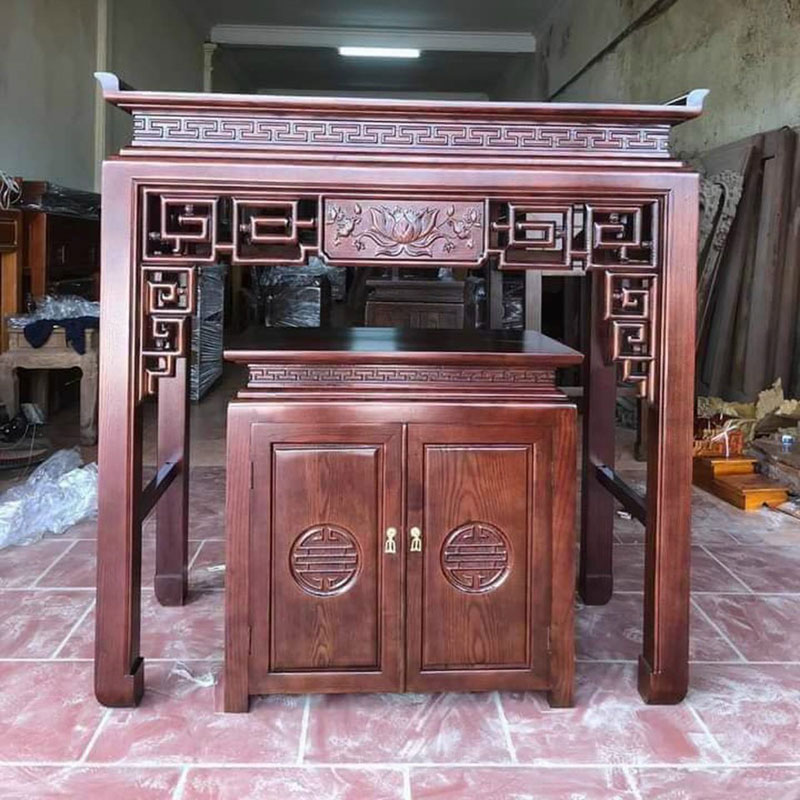 Bàn thờ gia tiên gỗ sồi kích thước chuẩn phong thủy BO635