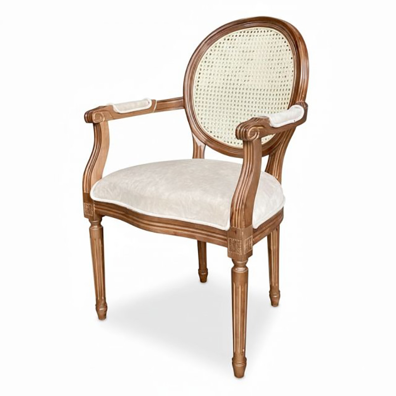 Ghế Louis có tựa lưng lưới mây nệm bọc da GA133