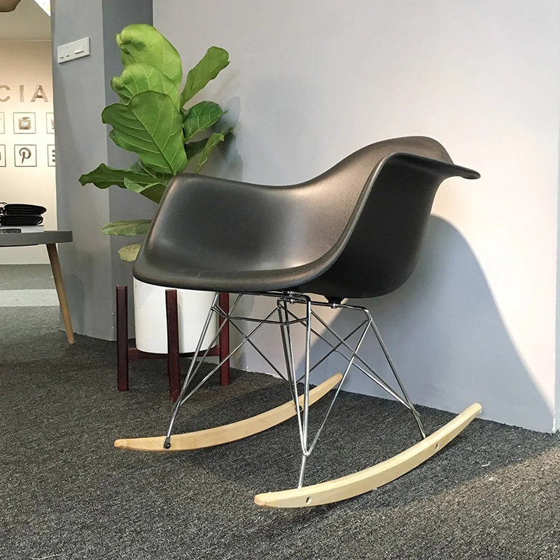 Ghế nhựa thư giãn Eames có tay bập bênh GG293