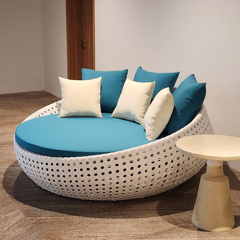 Giường tắm nắng hồ bơi, resort hình tròn mây nhựa đan mắt cáo GT067