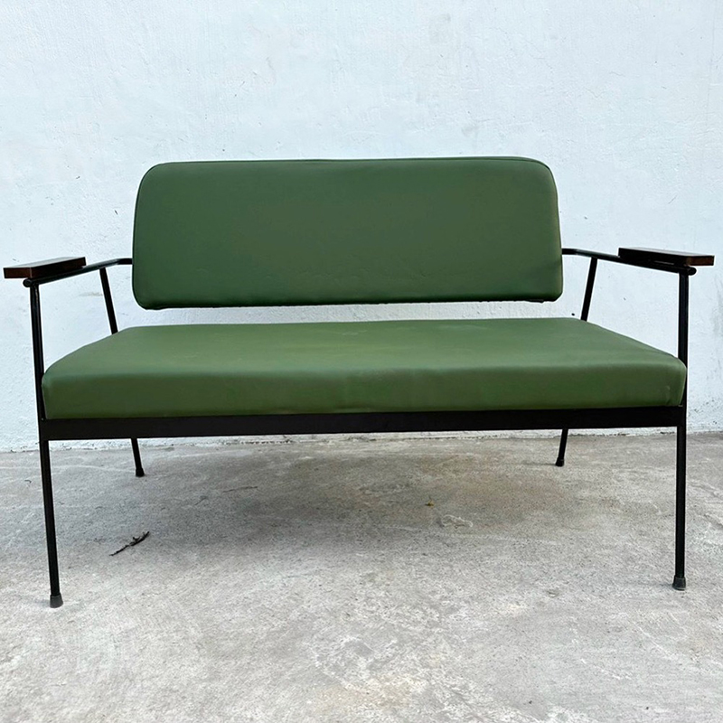 Ghế sofa băng, ghế cafe khung sắt tay viền gỗ phong cách Vintage SF633