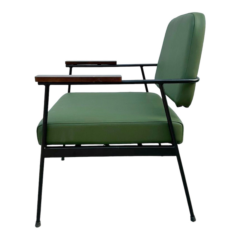Ghế sofa đơn, ghế cafe mặt đệm khung sắt tay tựa viền gỗ SF632
