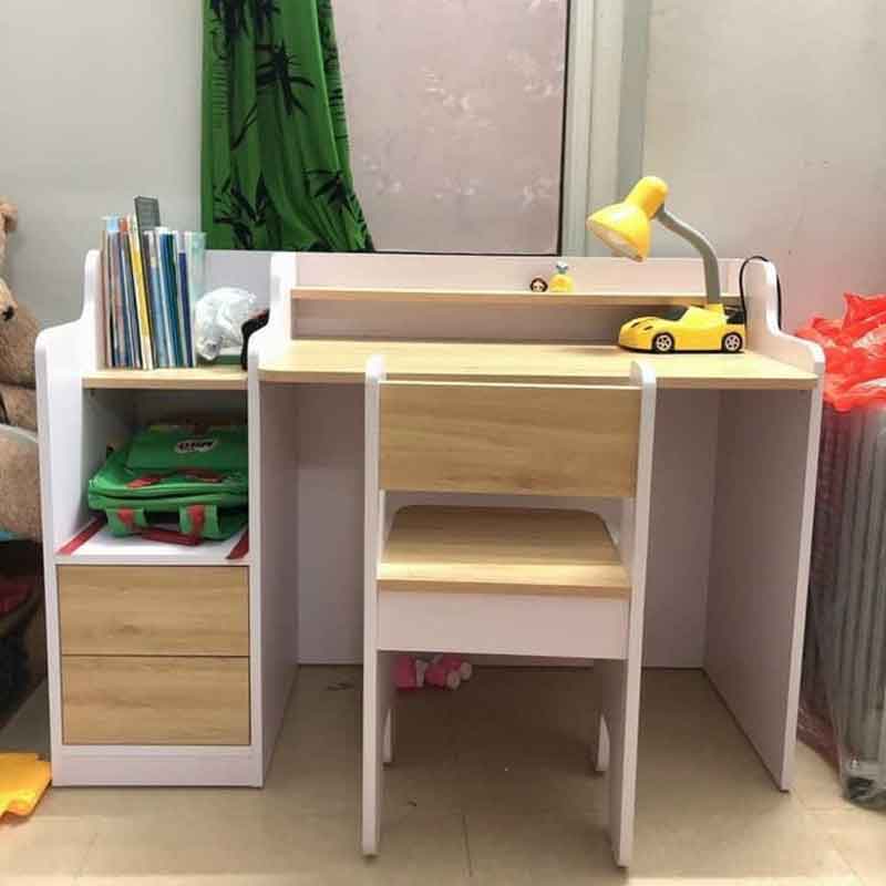 Bàn học giá rẻ cho bé, nhỏ gọn & tiện dụng BH299