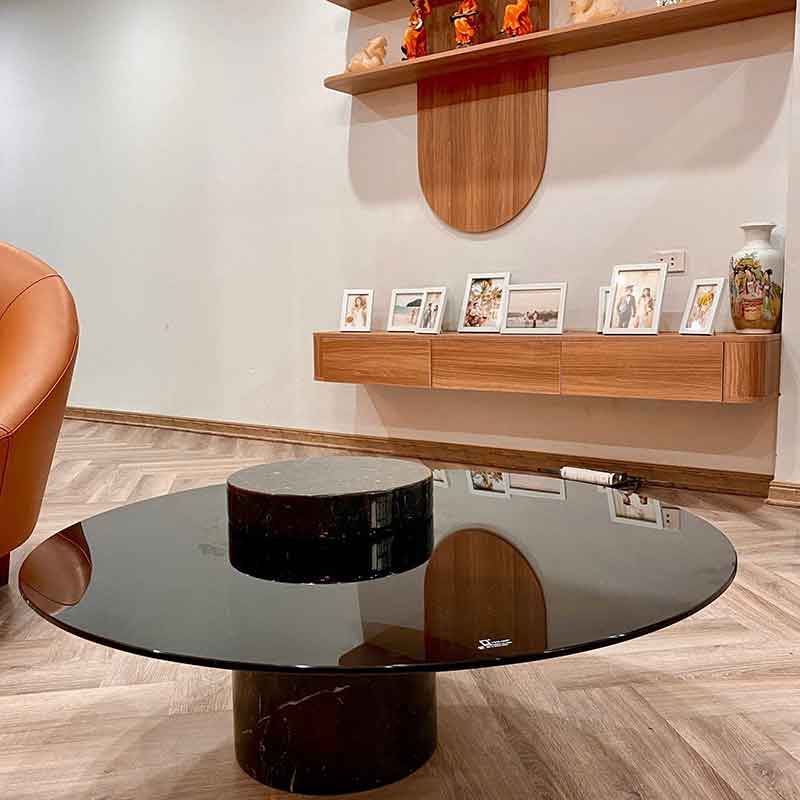 Bàn trà trụ đá đen tự nhiên nguyên khối mặt kính BT500